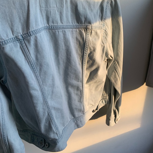 Banana republic jean jacket - Picture 3 of 3